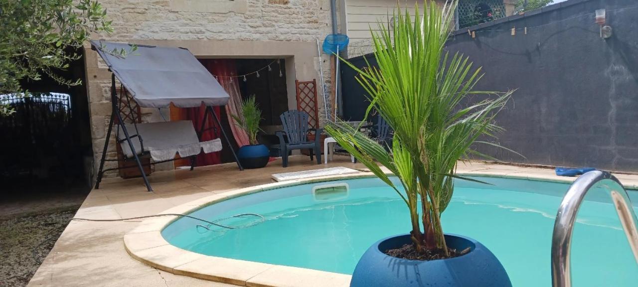 Bed and Breakfast Grande Chambre D'Hote Pour 4 A 5 Personnes Chef-Boutonne Exterior foto